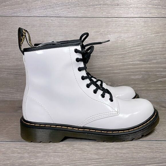 Dr Martens 1460 Pascal White Patent Leather 8-Eye Zip Women’s Sz 5 Combat Boots - Picture 1 of 11